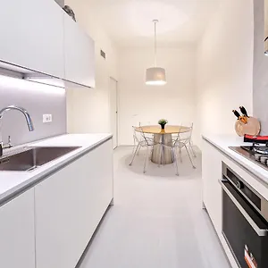 Apartamento Charme On The Bridge - Center, Verona